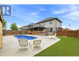 12 GLENWOOD STREET - 37