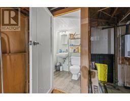 407 VERMONT AVENUE - 23