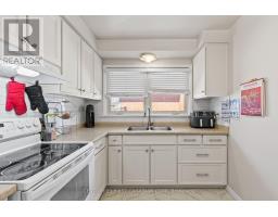 407 VERMONT AVENUE - 6