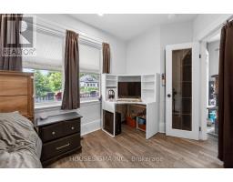 1296 YORK STREET - 13