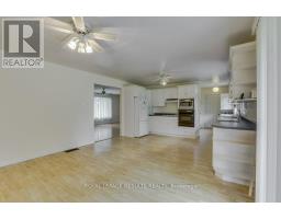 295 JOHN STREET S - 11