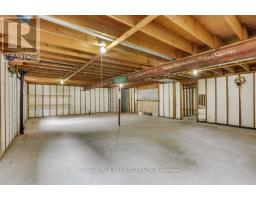 295 JOHN STREET S - 37