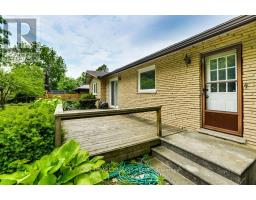 295 JOHN STREET S - 44