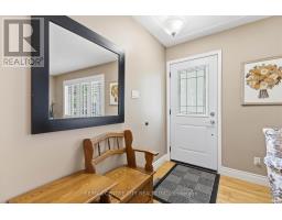 639 DUNBOYNE CRESCENT - 13