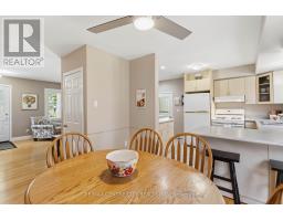 639 DUNBOYNE CRESCENT - 15
