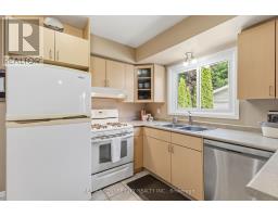 639 DUNBOYNE CRESCENT - 17