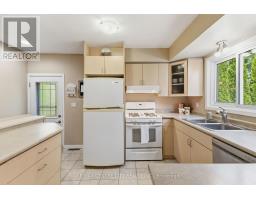 639 DUNBOYNE CRESCENT - 21