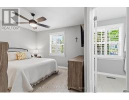 639 DUNBOYNE CRESCENT - 24