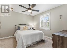639 DUNBOYNE CRESCENT - 25