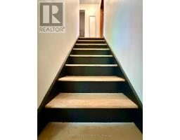 18 MONTGOMERY ROAD - 20