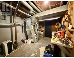 18 MONTGOMERY ROAD - 26