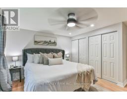 2 OAKWOOD DRIVE - 22