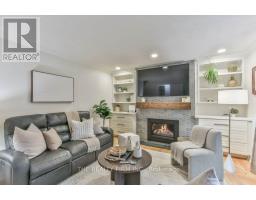 2 OAKWOOD DRIVE - 28