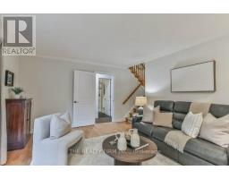 2 OAKWOOD DRIVE - 31