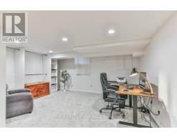 2 OAKWOOD DRIVE - 38