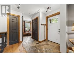 1095 HAMILTON ROAD - 17