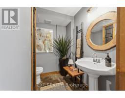 1095 HAMILTON ROAD - 19