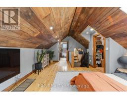 1095 HAMILTON ROAD - 22