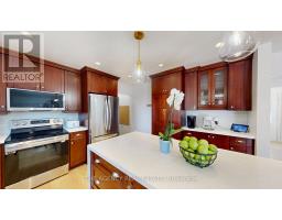 166 FAIRVIEW AVENUE W - 12
