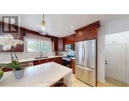 166 FAIRVIEW AVENUE W - 13