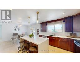 166 FAIRVIEW AVENUE W - 24
