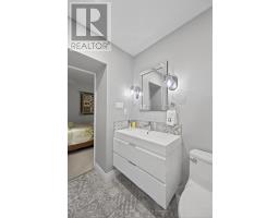 205 - 460 WELLINGTON STREET - 22