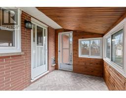 1920 DULUTH CRESCENT - 33