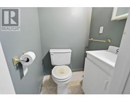 51 CONCORD CRESCENT - 37