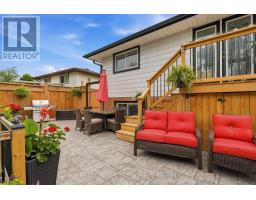 419 FERNDALE AVENUE - 11