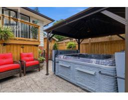 419 FERNDALE AVENUE - 9