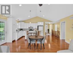 14 - 87 DONKER DRIVE - 21