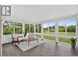 14 - 87 DONKER DRIVE - 24