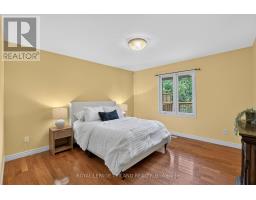 14 - 87 DONKER DRIVE - 27