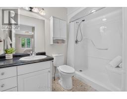 14 - 87 DONKER DRIVE - 28
