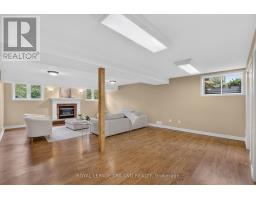 14 - 87 DONKER DRIVE - 31