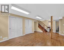 14 - 87 DONKER DRIVE - 32