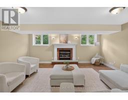 14 - 87 DONKER DRIVE - 35