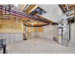 14 - 87 DONKER DRIVE - 42