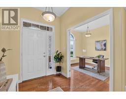 14 - 87 DONKER DRIVE - 6