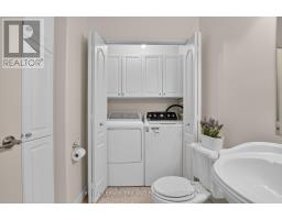14 - 87 DONKER DRIVE - 9