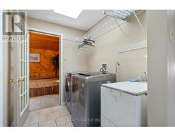 255 RIDGEWOOD CRESCENT - 26