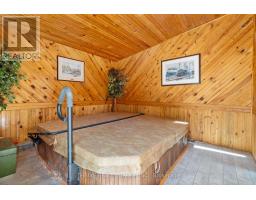 255 RIDGEWOOD CRESCENT - 27