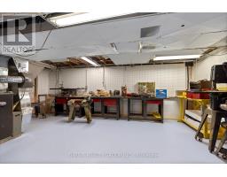 255 RIDGEWOOD CRESCENT - 30
