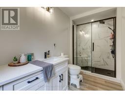 9 DELEVAN CRESCENT - 15