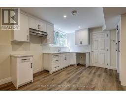 9 DELEVAN CRESCENT - 22