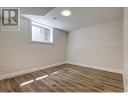9 DELEVAN CRESCENT - 24