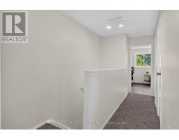 2 - 409 THOMPSON ROAD - 17