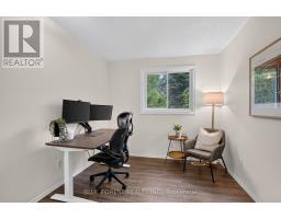 2 - 409 THOMPSON ROAD - 24