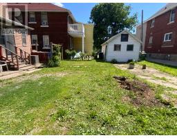 2995 UNIVERSITY AVENUE W - 3