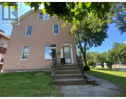 2995 UNIVERSITY AVENUE W - 6